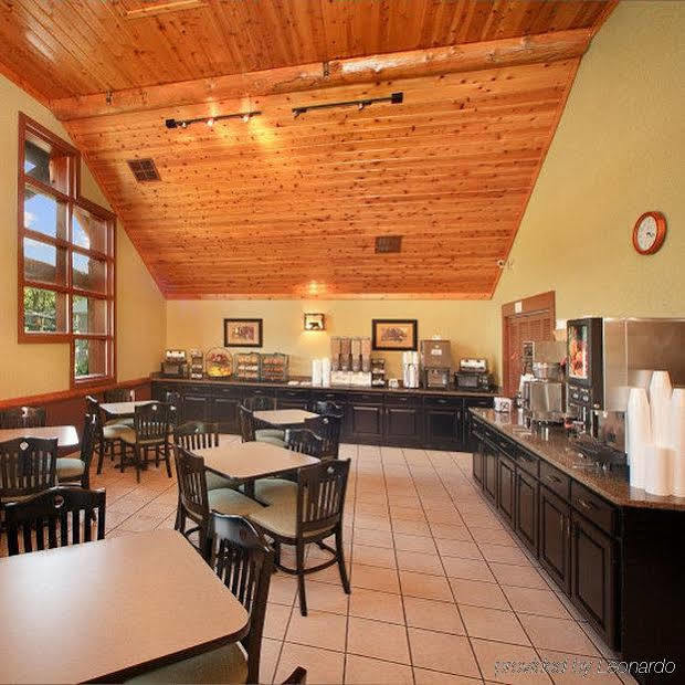 Bearskin Lodge On The River Gatlinburg Restoran foto